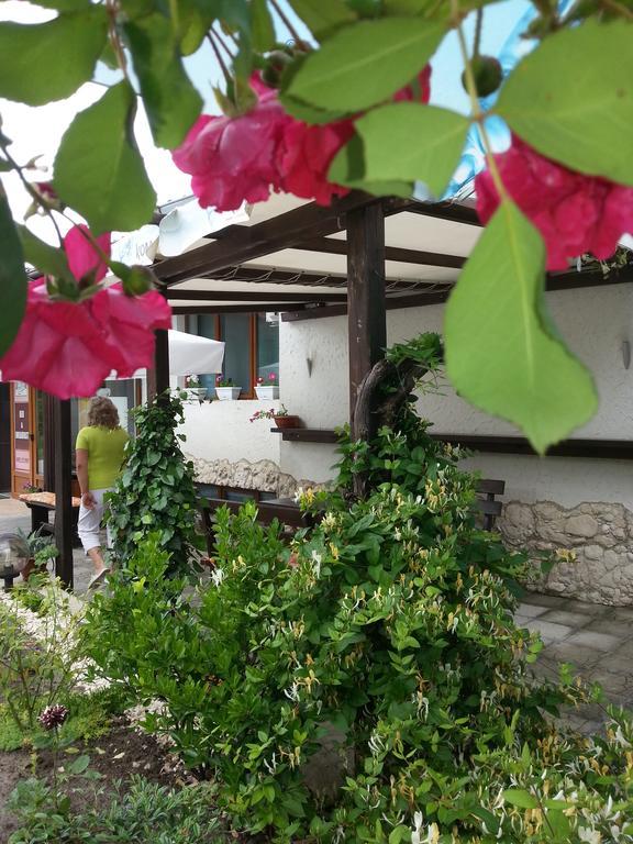 Sea View Family Hotel Kranevo Exterior foto